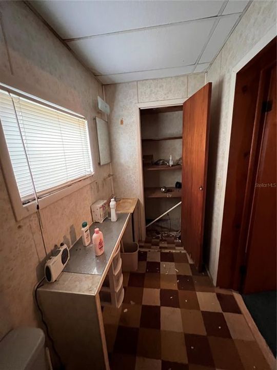 Vendido Recientemente: $95,000 (2 camas, 2 baños, 1008 Pies cuadrados)