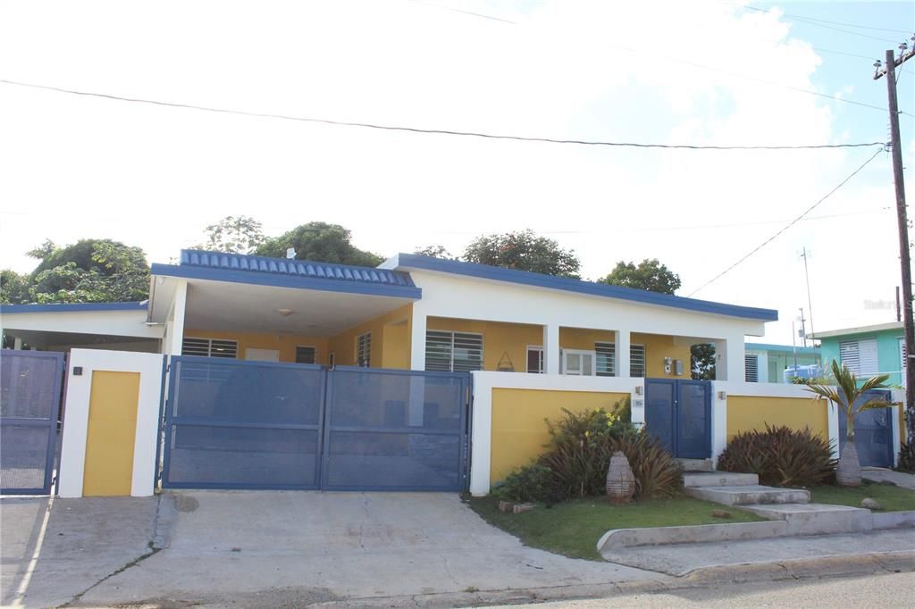 En Venta: $479,000 (3 camas, 3 baños, 2000 Pies cuadrados)