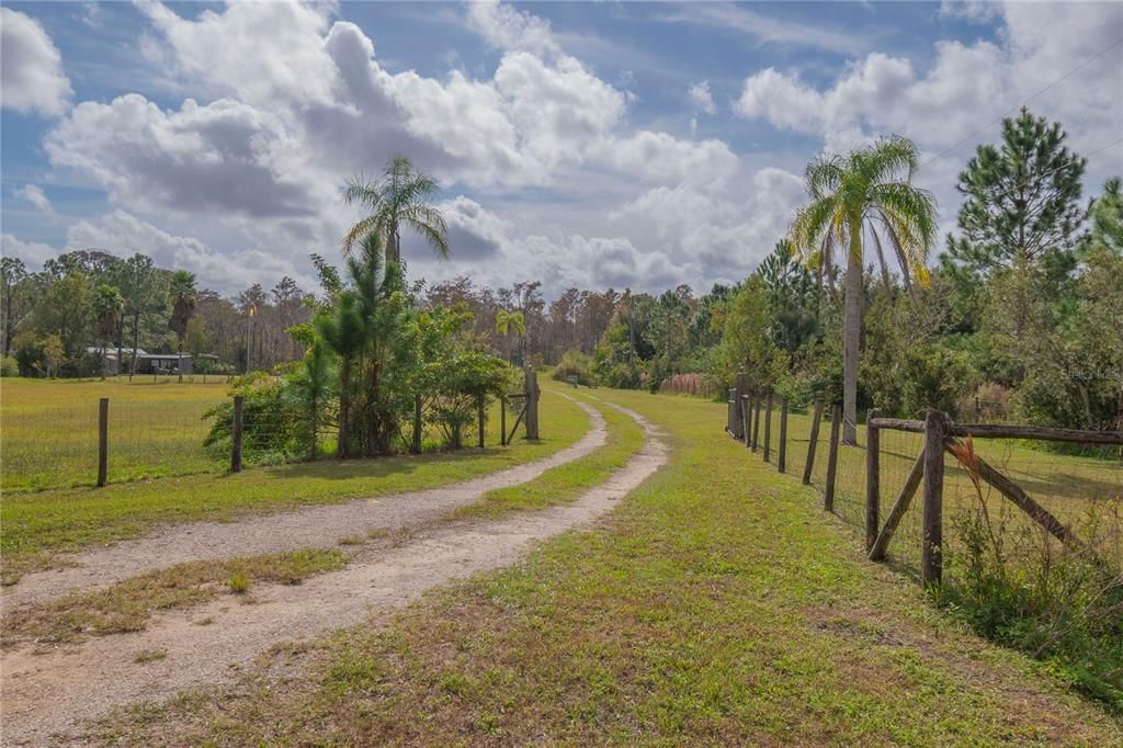 Activo con contrato: $510,000 (7.50 acres)