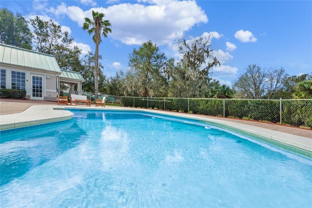 Recently Sold: $1,300,000 (4 beds, 3 baths, 2833 Square Feet)