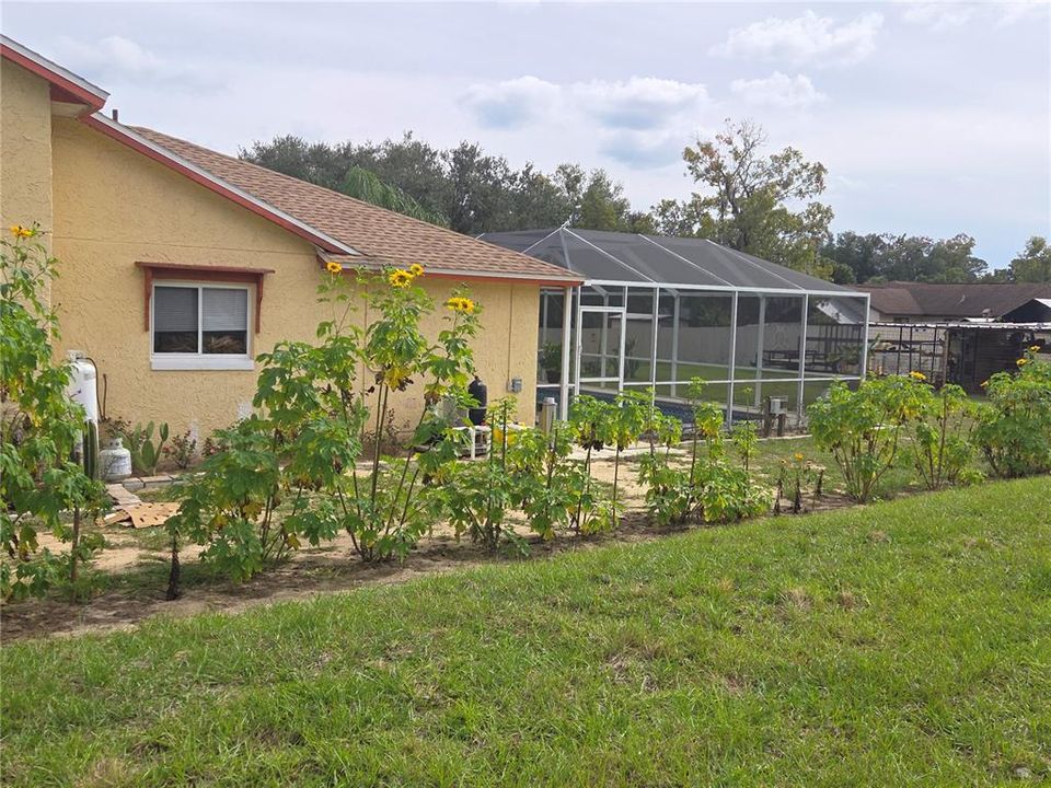 待售: $450,000 (3 贝兹, 2 浴室, 2147 平方英尺)