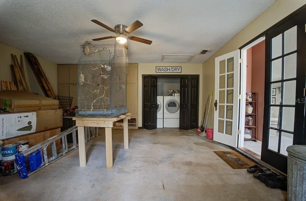 待售: $450,000 (3 贝兹, 2 浴室, 2147 平方英尺)