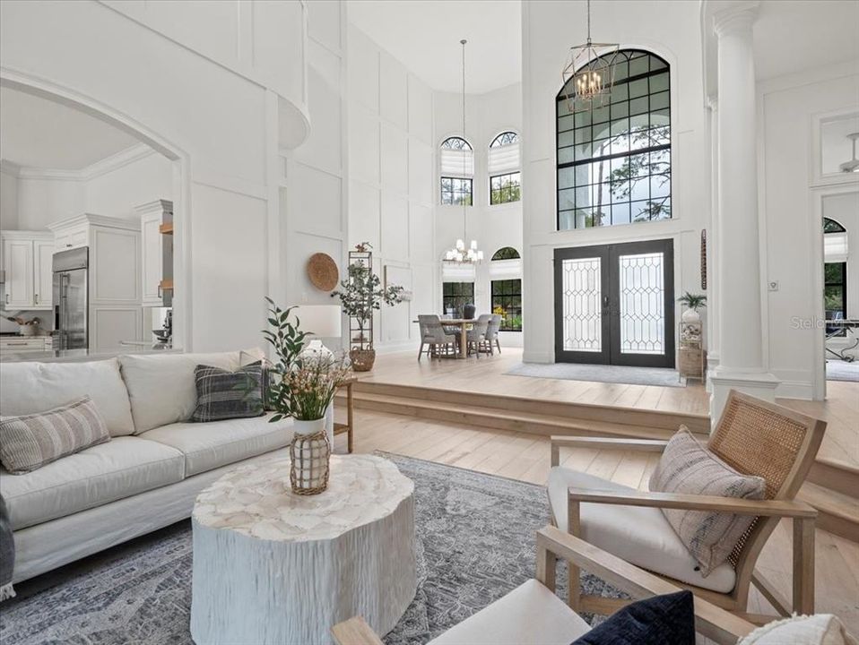 Recently Sold: $2,695,000 (6 beds, 5 baths, 6189 Square Feet)