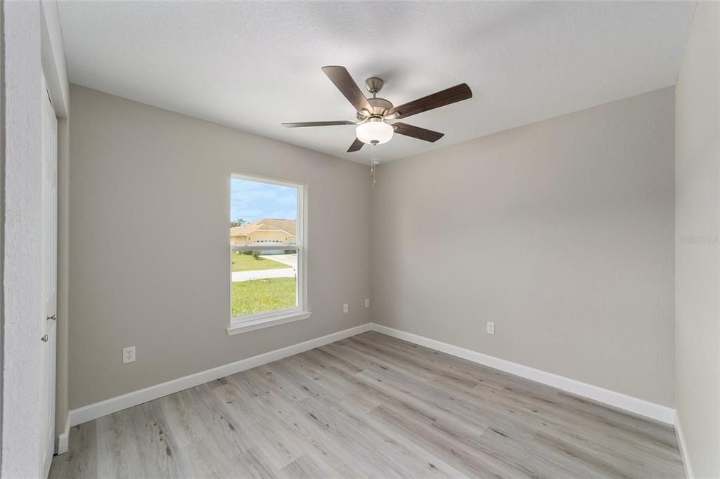 Active With Contract: $249,900 (4 beds, 2 baths, 1245 Square Feet)