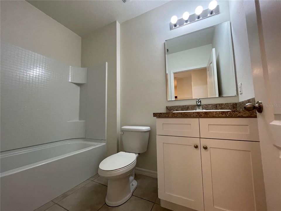 最近租的: $2,199 (3 贝兹, 2 浴室, 1535 平方英尺)