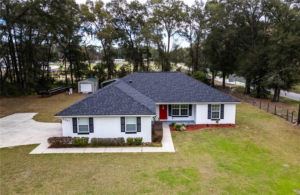 Almost 1 acre in Ocala