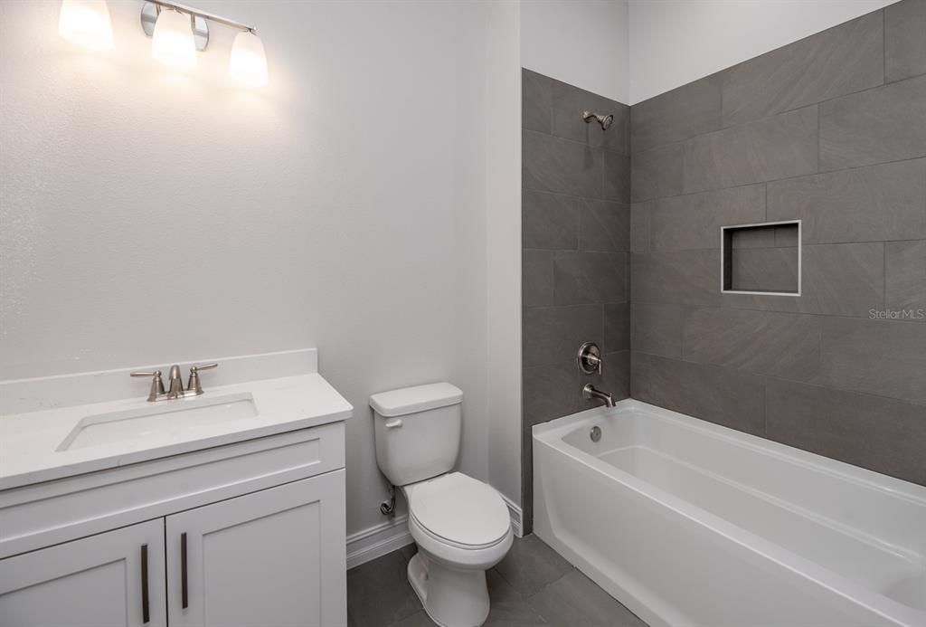 Active With Contract: $545,000 (3 beds, 3 baths, 2606 Square Feet)