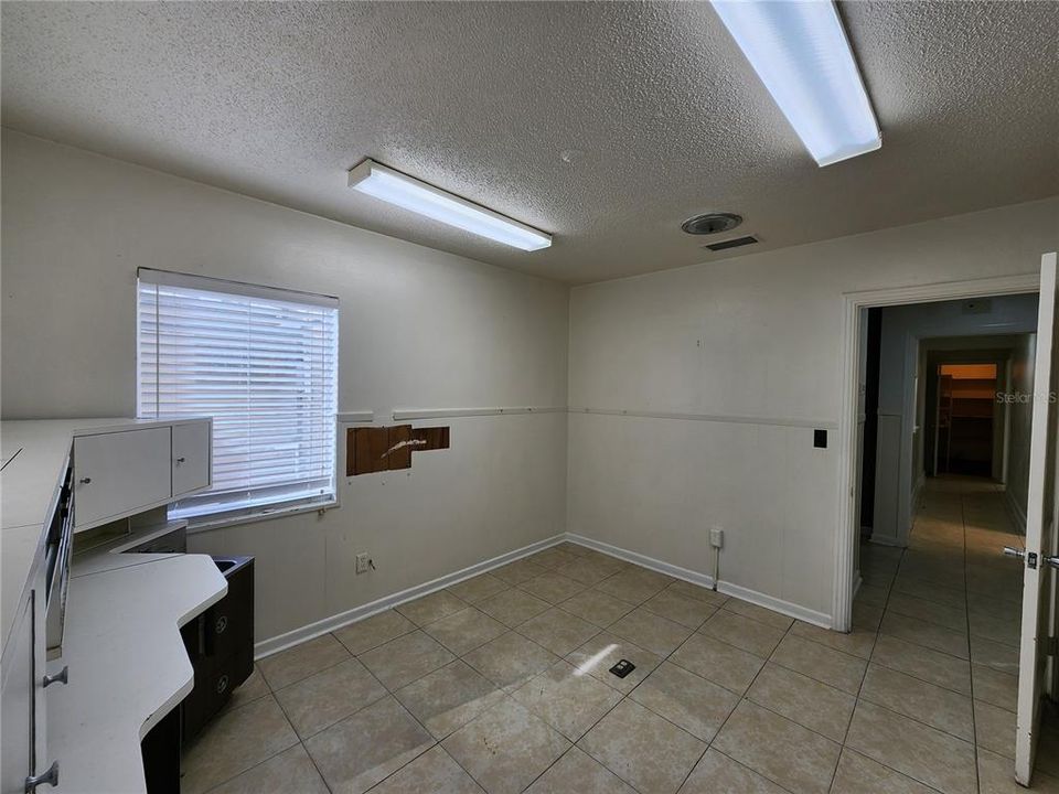 For Sale: $18,600 (0 beds, 0 baths, 1279 Square Feet)