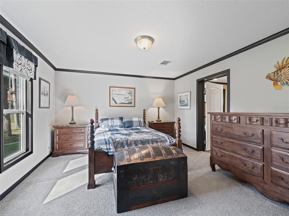 Vendido Recientemente: $850,000 (3 camas, 2 baños, 1534 Pies cuadrados)
