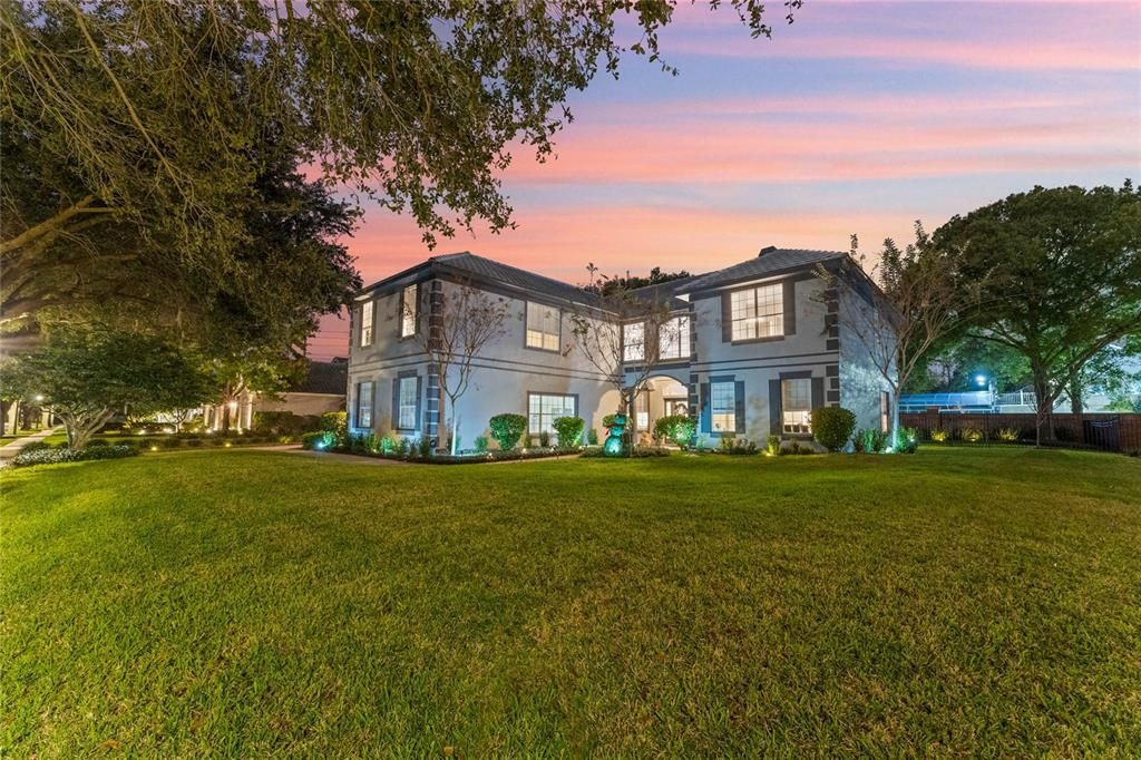 Recently Sold: $1,250,000 (6 beds, 4 baths, 4695 Square Feet)