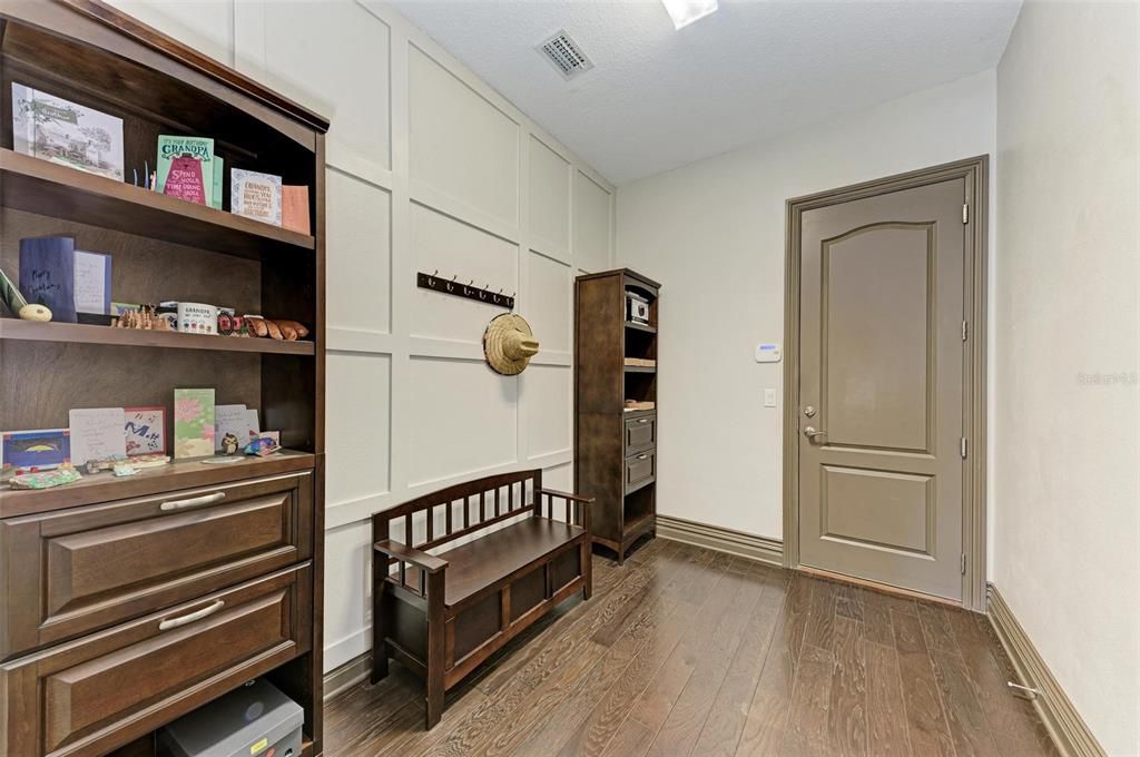 mudroom