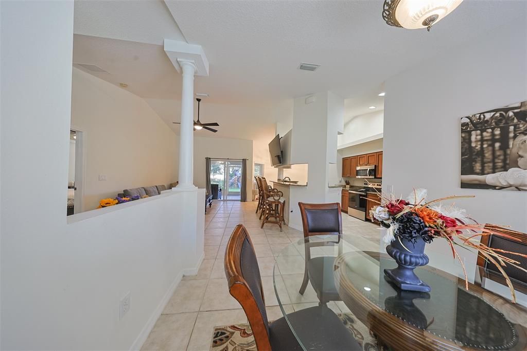 Active With Contract: $324,900 (3 beds, 2 baths, 1538 Square Feet)