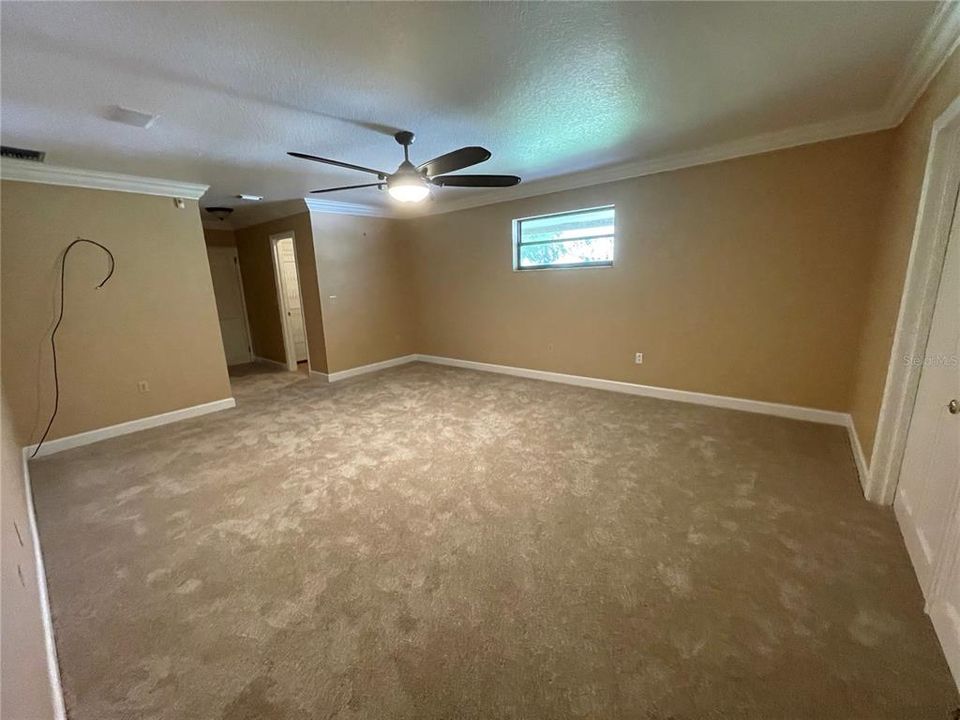 For Rent: $3,850 (4 beds, 2 baths, 2666 Square Feet)