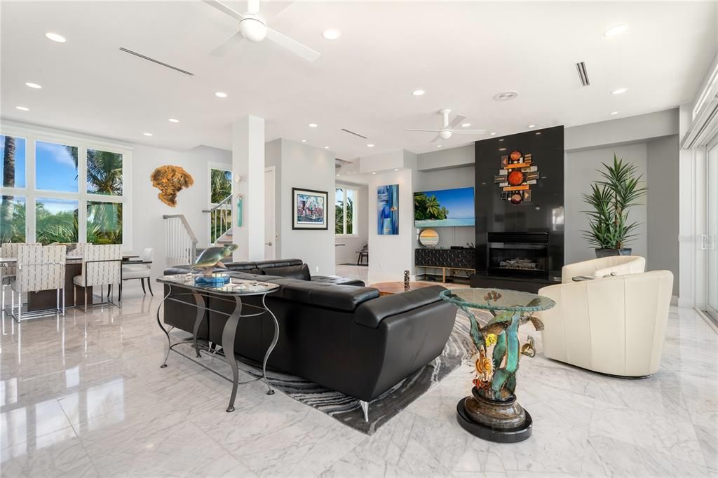 For Sale: $5,500,000 (4 beds, 4 baths, 4000 Square Feet)