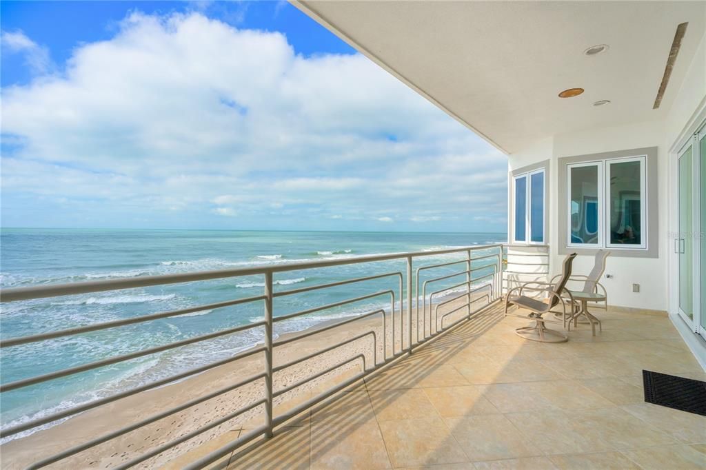 For Sale: $5,500,000 (4 beds, 4 baths, 4000 Square Feet)