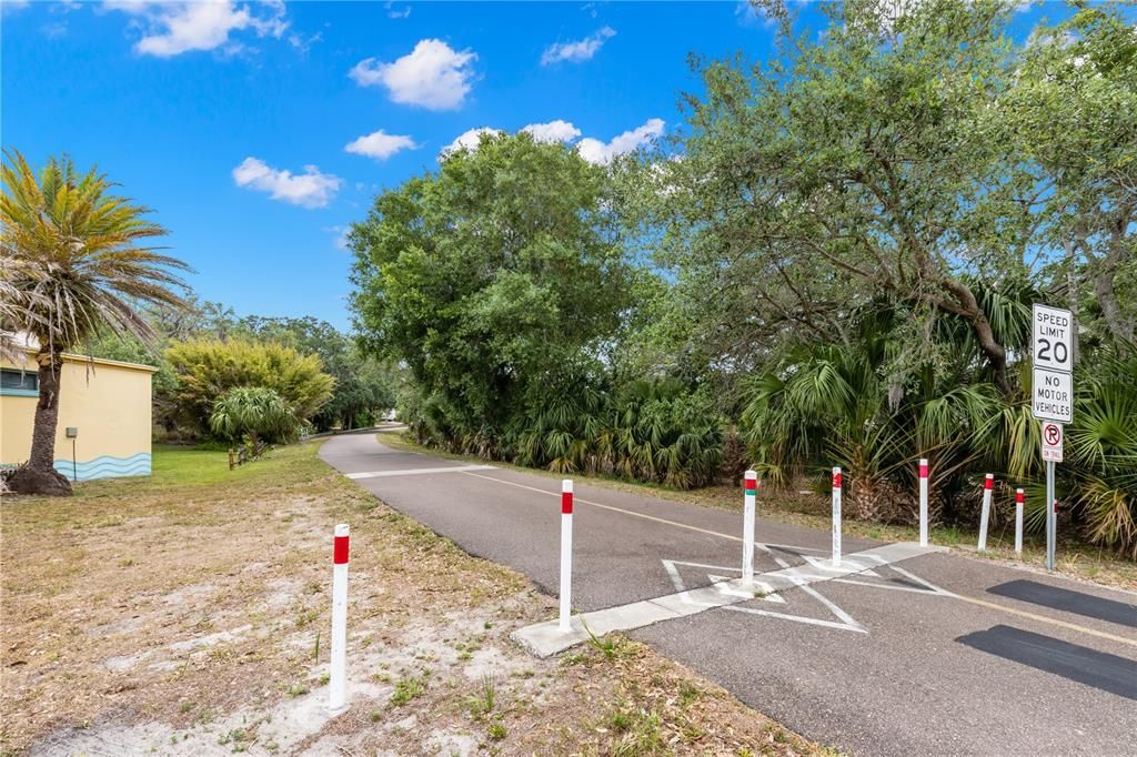 Recently Sold: $579,900 (0.13 acres)