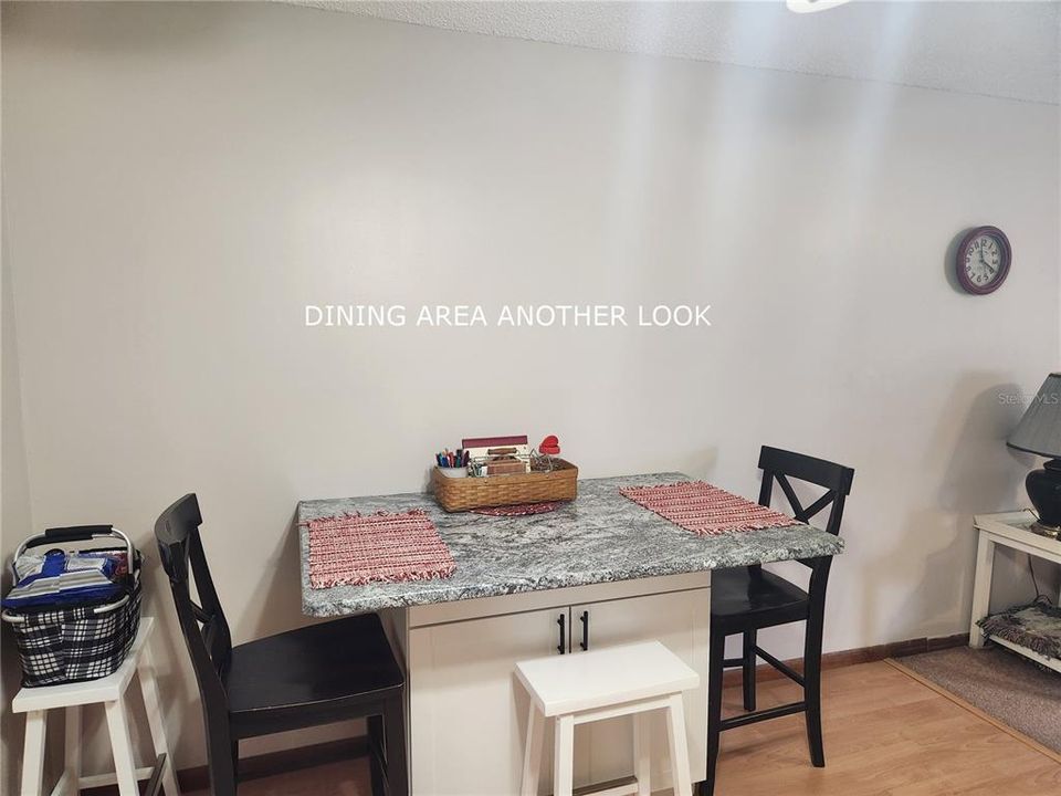 Active With Contract: $139,900 (2 beds, 1 baths, 768 Square Feet)