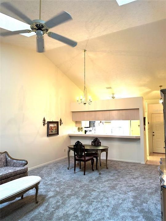 For Sale: $187,000 (2 beds, 2 baths, 1271 Square Feet)