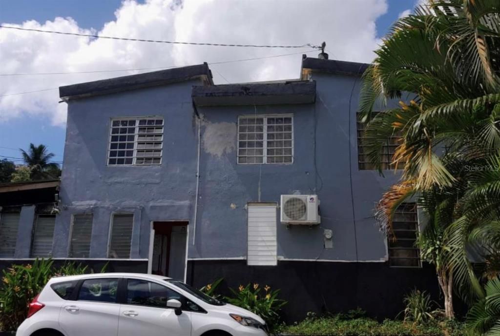 Vendido Recientemente: $165,000 (3 camas, 2 baños, 2275 Pies cuadrados)