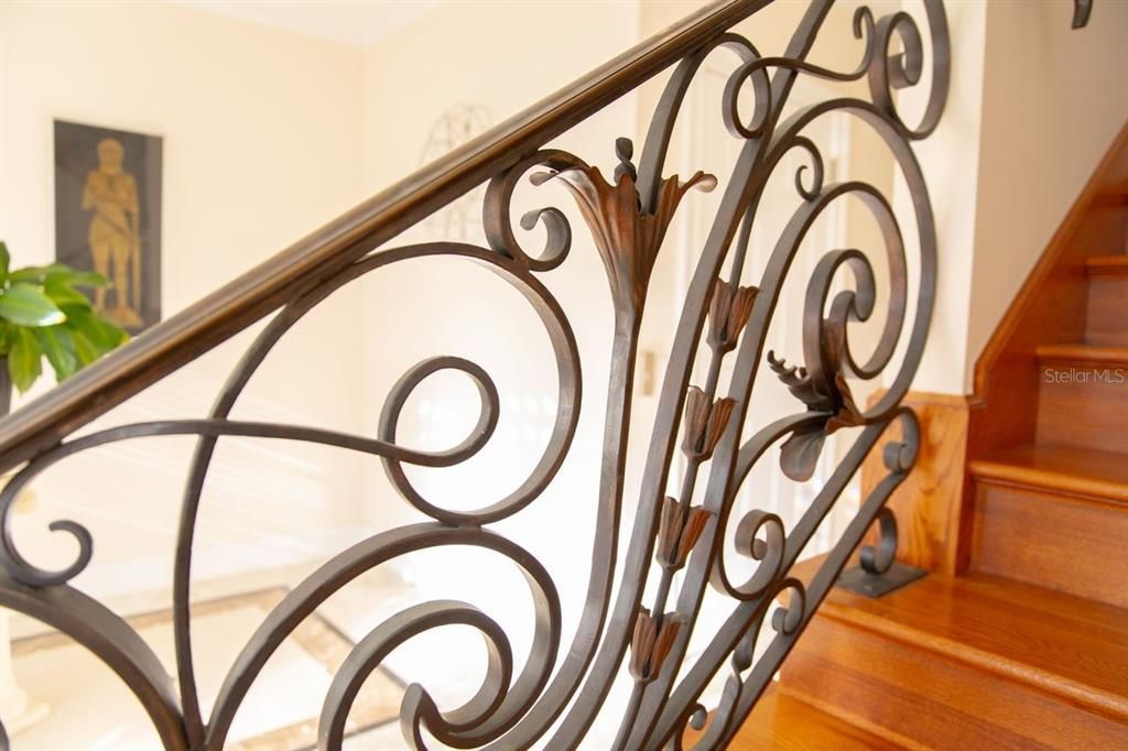 CUSTOM HAND RAILS