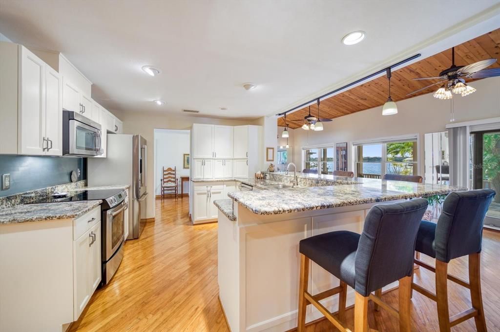 Active With Contract: $1,890,000 (3 beds, 4 baths, 2614 Square Feet)