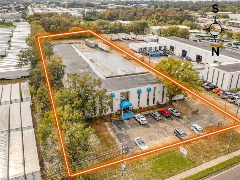 19,756 sqft Industrial/Warehouse with Retail, Office and Flex Space
