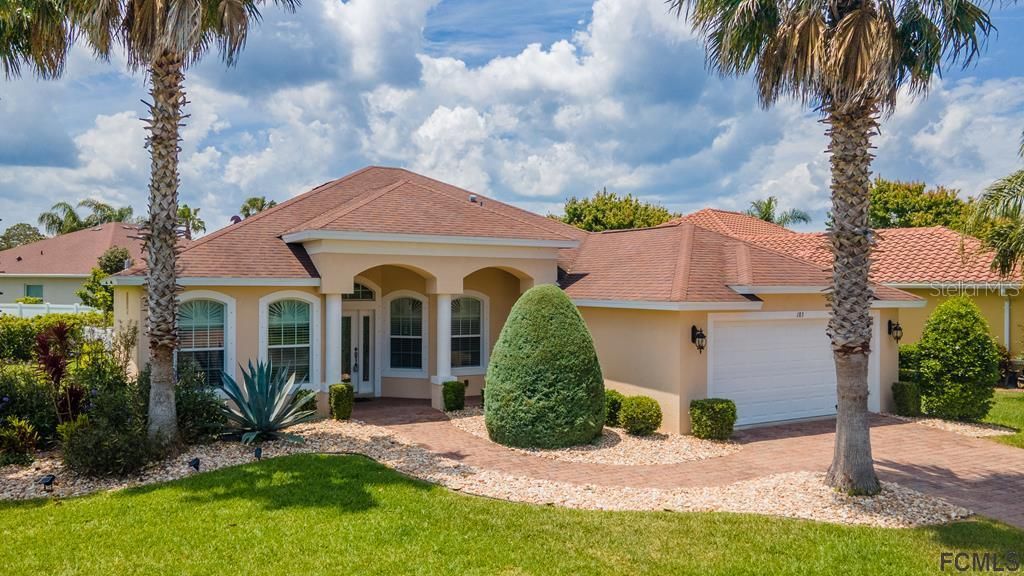 Recently Rented: $2,500 (3 beds, 2 baths, 1821 Square Feet)