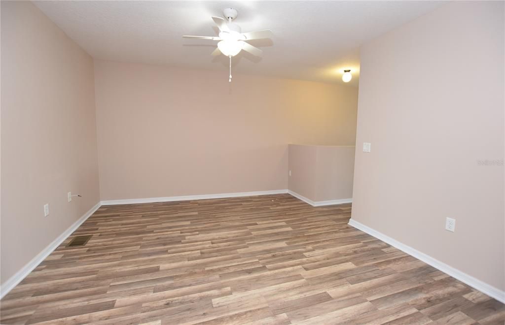 For Rent: $1,800 (3 beds, 2 baths, 1771 Square Feet)