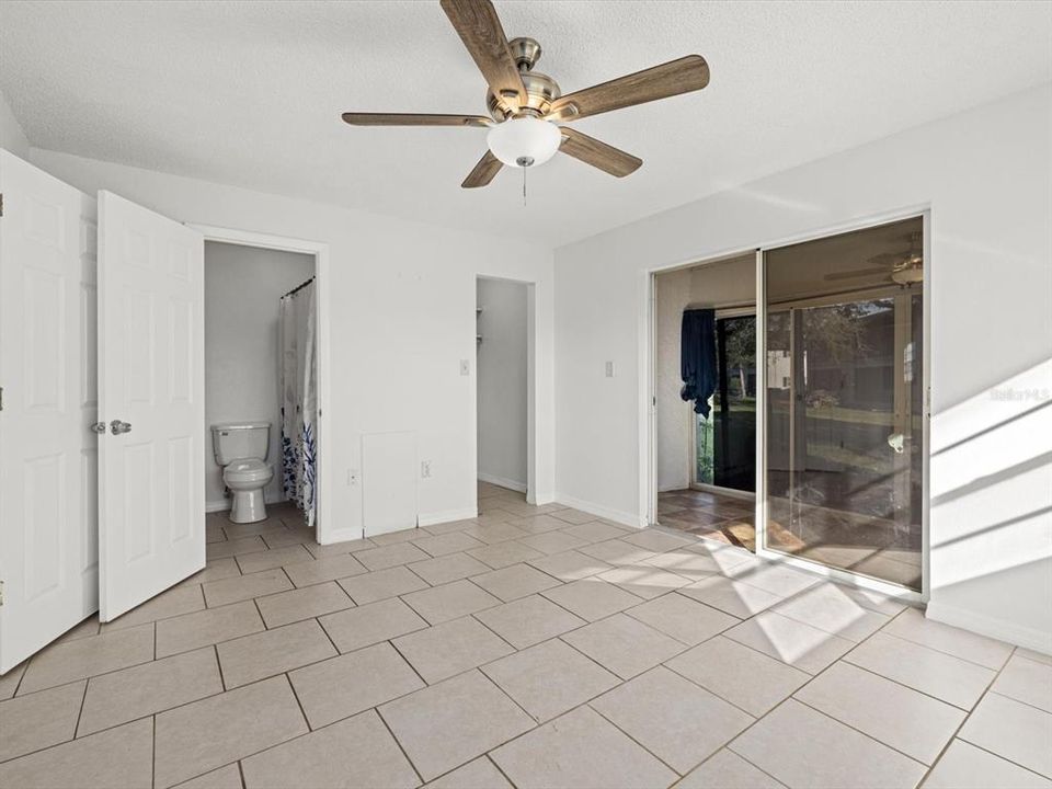 Active With Contract: $120,000 (1 beds, 1 baths, 760 Square Feet)