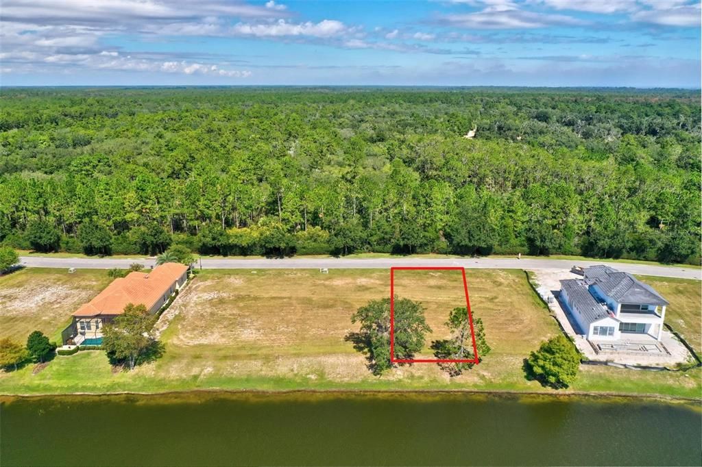 На продажу: $164,900 (0.17 acres)