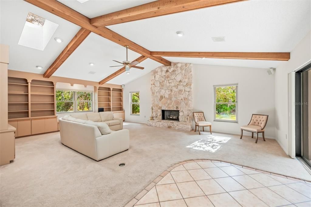 Recently Sold: $845,000 (4 beds, 3 baths, 3463 Square Feet)