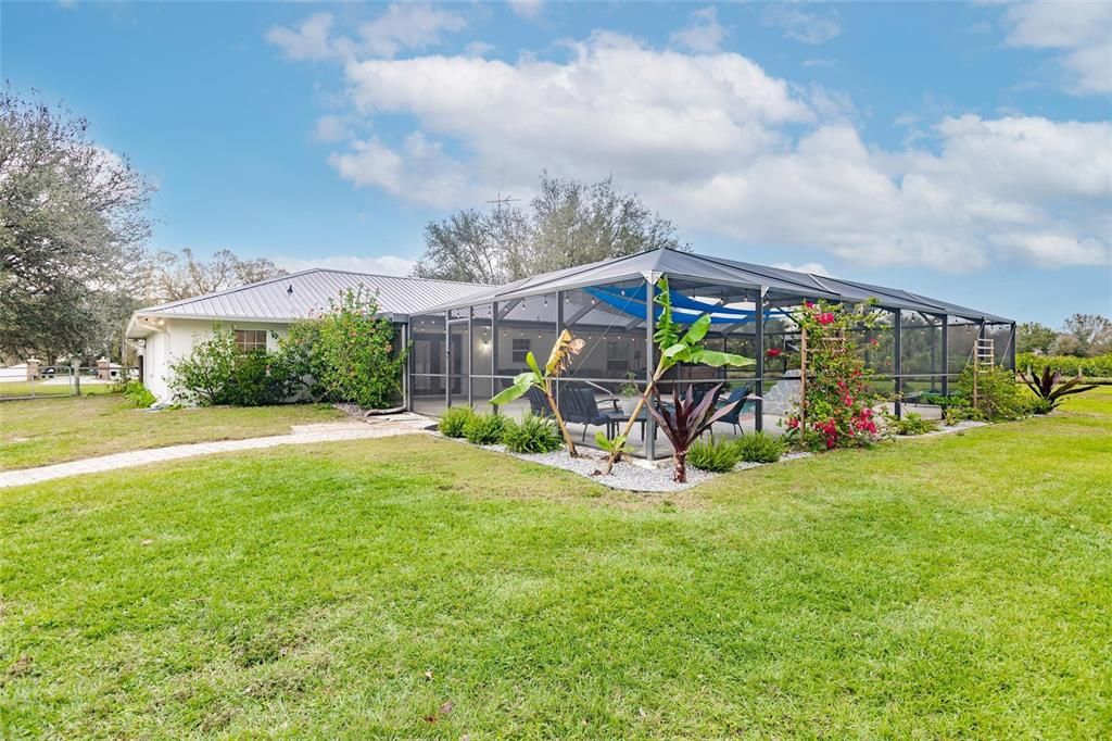 Recently Sold: $525,000 (4 beds, 2 baths, 2210 Square Feet)