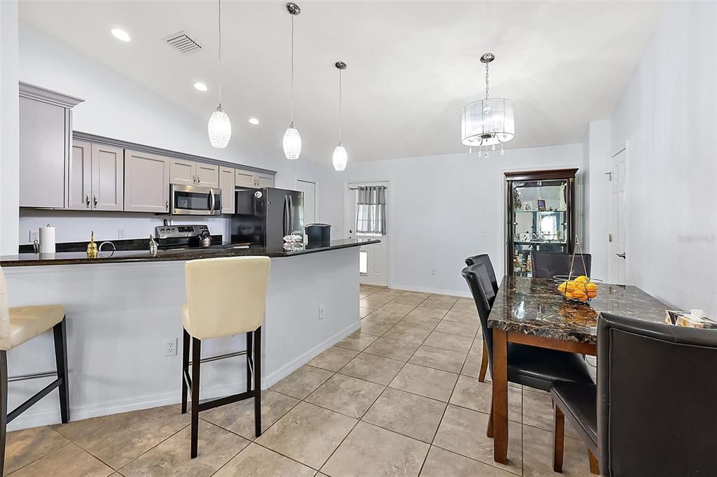 Active With Contract: $397,000 (4 beds, 3 baths, 1972 Square Feet)
