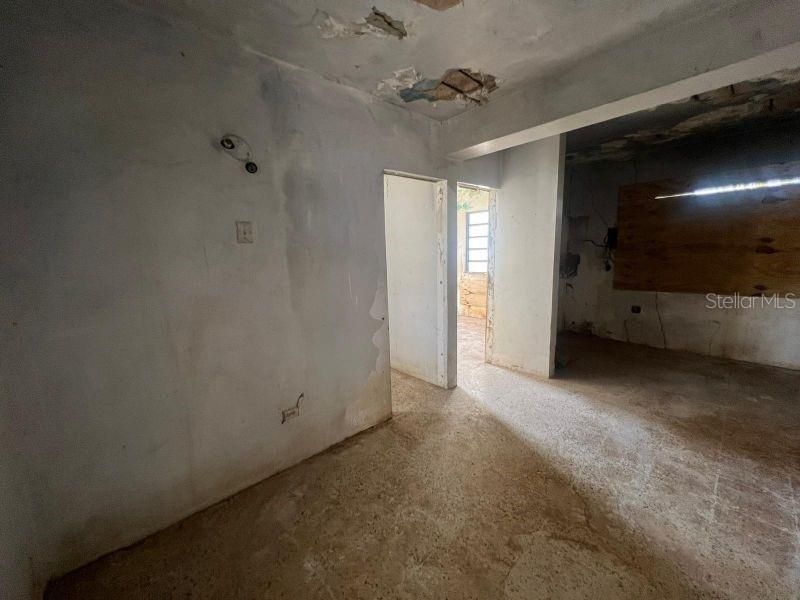 Vendido Recientemente: $60,000 (2 camas, 2 baños, 1184 Pies cuadrados)