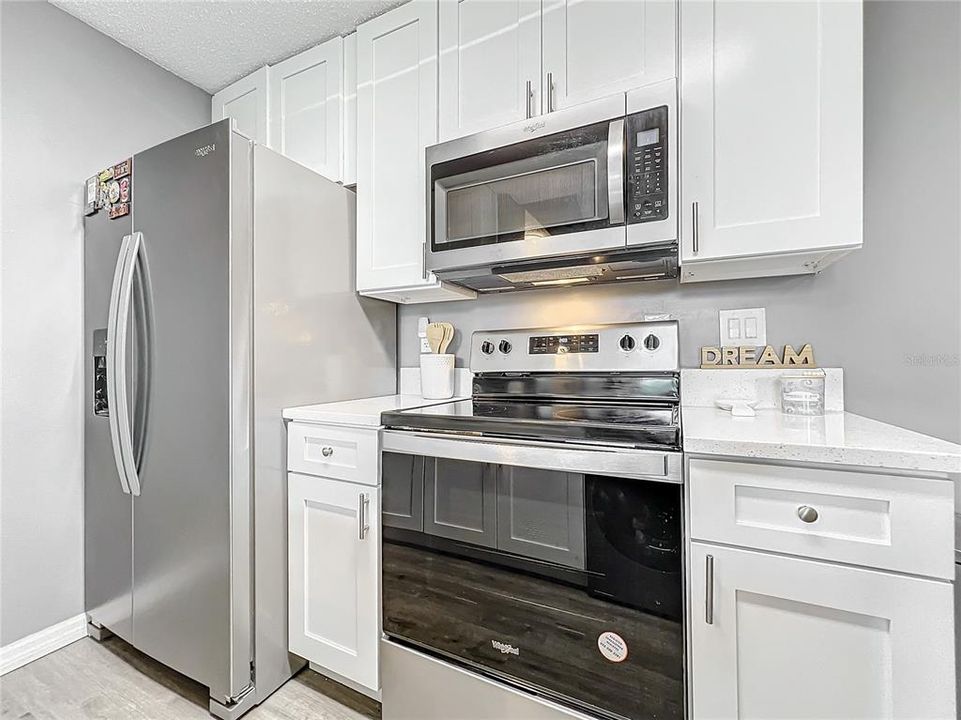 Recently Sold: $175,000 (1 beds, 1 baths, 648 Square Feet)