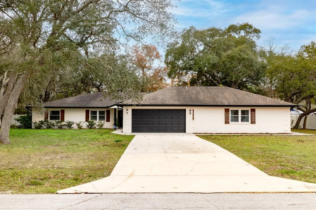 Recently Sold: $620,000 (5 beds, 3 baths, 3150 Square Feet)