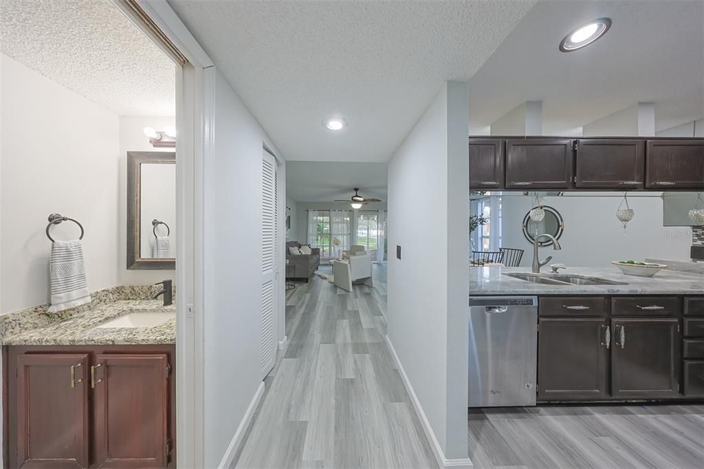 Active With Contract: $242,400 (2 beds, 2 baths, 1234 Square Feet)