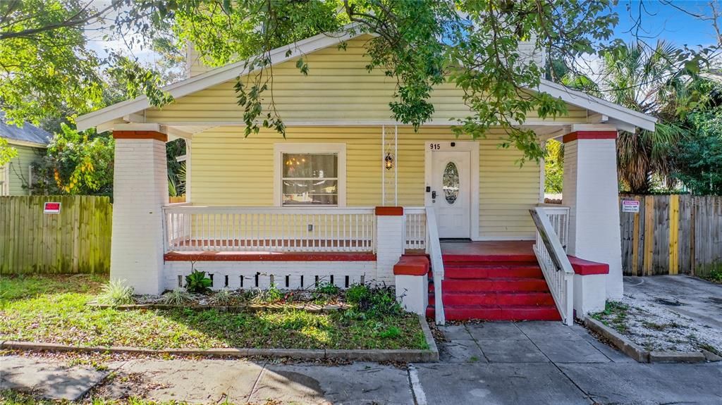 Recently Sold: $369,000 (4 beds, 2 baths, 1773 Square Feet)