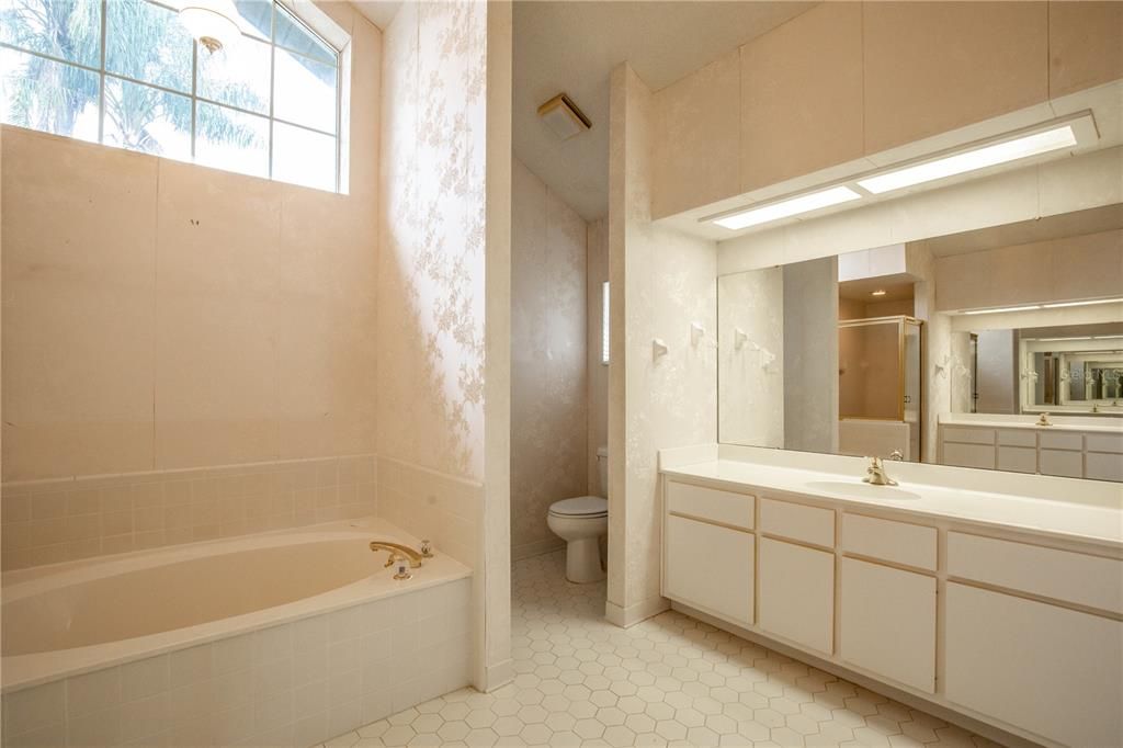 待售: $495,000 (3 贝兹, 3 浴室, 2821 平方英尺)