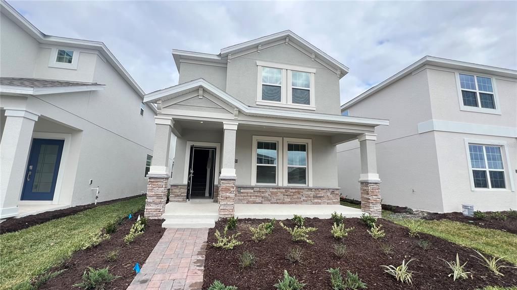 Recently Sold: $468,490 (3 beds, 2 baths, 1982 Square Feet)