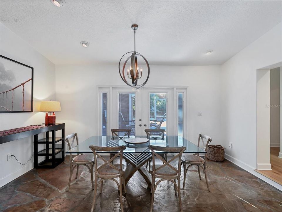 Active With Contract: $6,000 (3 beds, 3 baths, 2704 Square Feet)