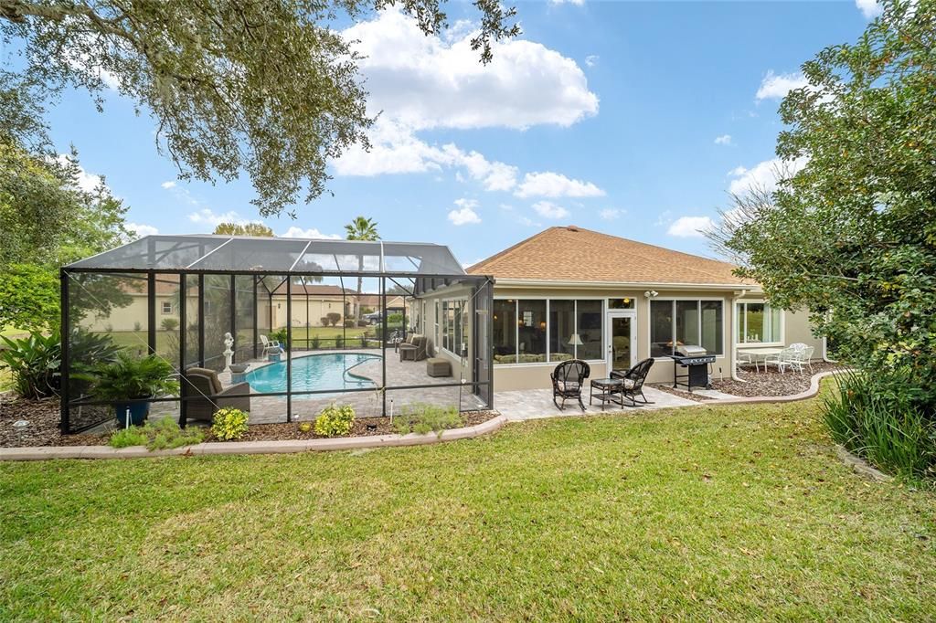Recently Sold: $589,000 (2 beds, 2 baths, 2014 Square Feet)
