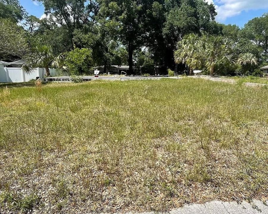 Vendido Recientemente: $35,000 (0.22 acres)