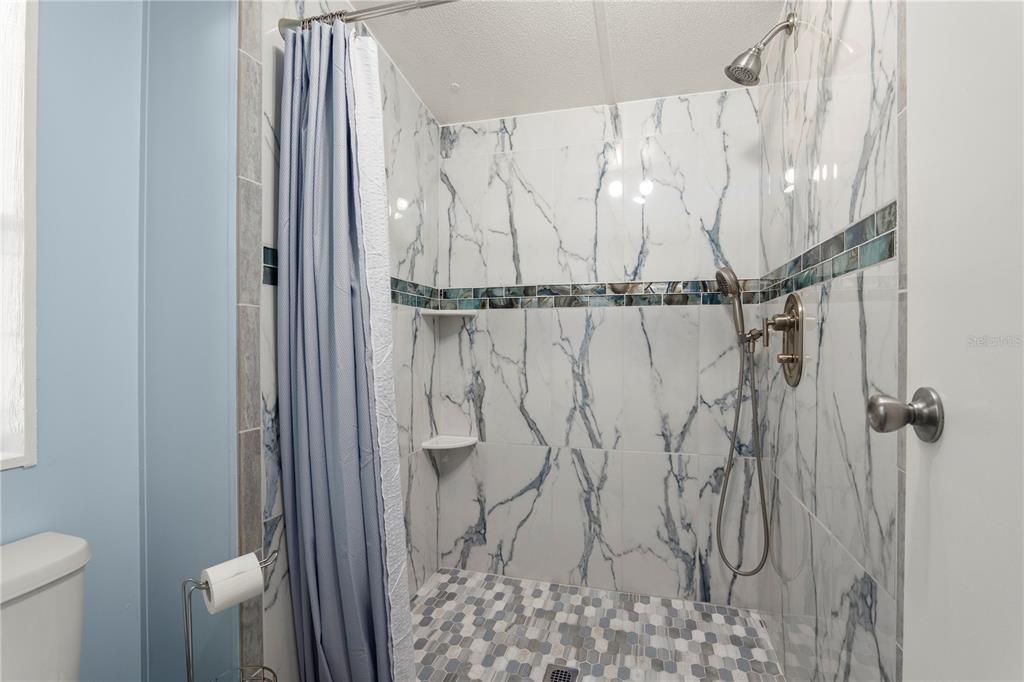 待售: $345,000 (3 贝兹, 2 浴室, 1152 平方英尺)
