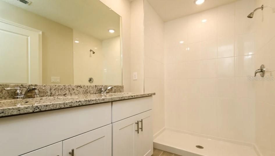 Недавно арендовано: $2,215 (3 спален, 2 ванн, 1485 Квадратных фут)