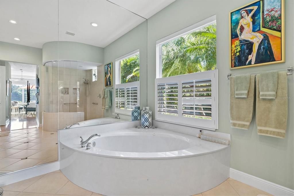 Недавно продано: $1,050,000 (2 спален, 2 ванн, 2648 Квадратных фут)