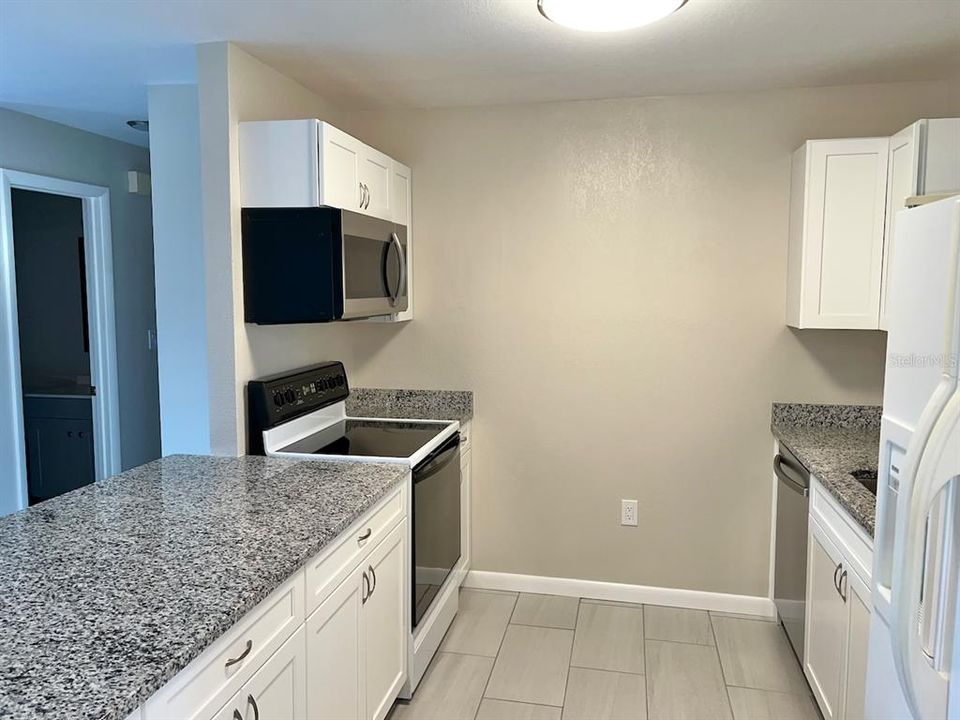 For Sale: $263,000 (3 beds, 2 baths, 1685 Square Feet)