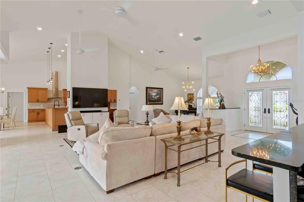 Active With Contract: $1,550,000 (4 beds, 3 baths, 4237 Square Feet)