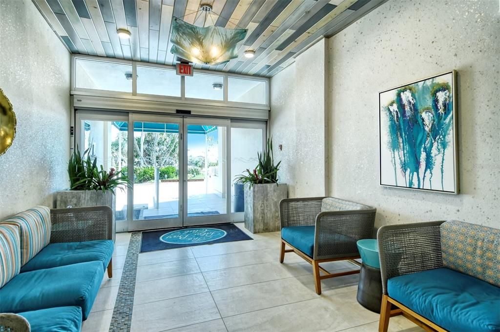 Recently Sold: $925,000 (1 beds, 1 baths, 816 Square Feet)