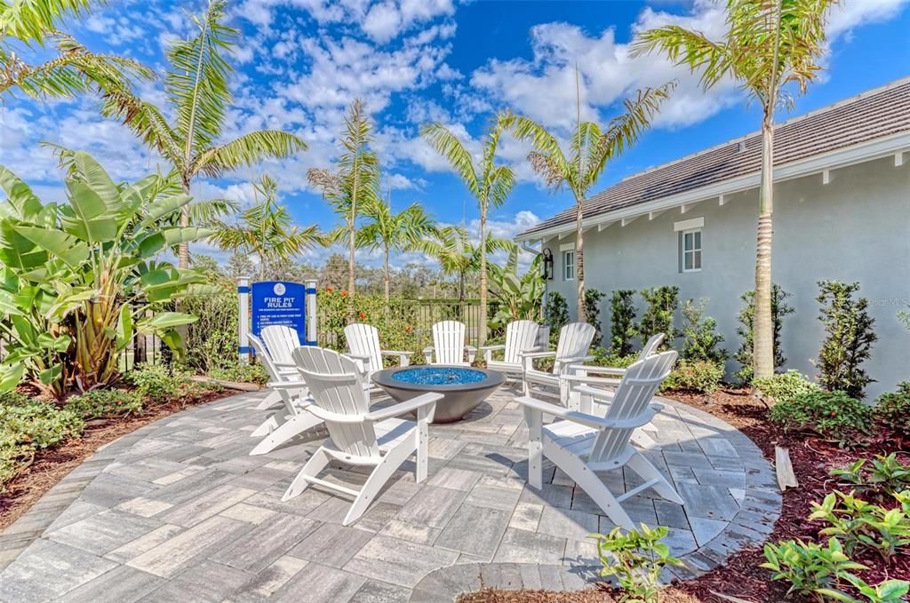 Active With Contract: $599,900 (3 beds, 2 baths, 2274 Square Feet)